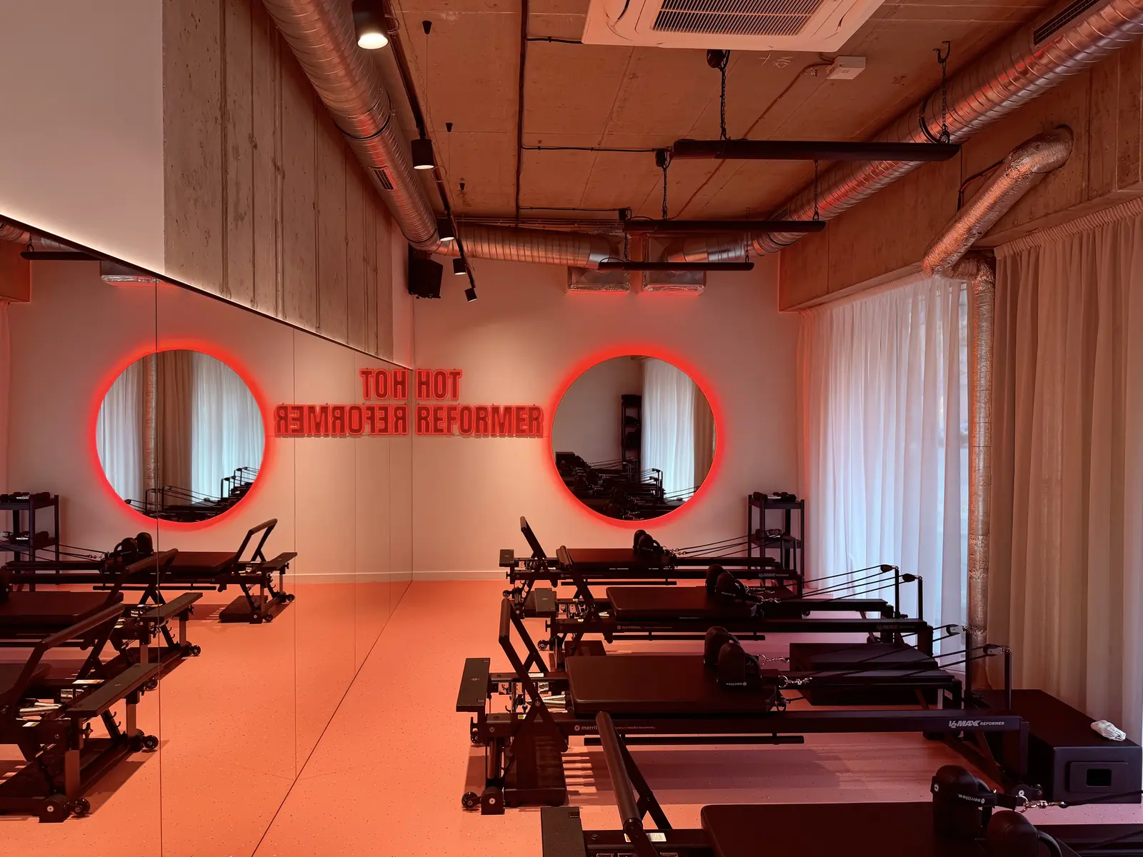 Neon Hot Reformer – Projekt von Neonworld