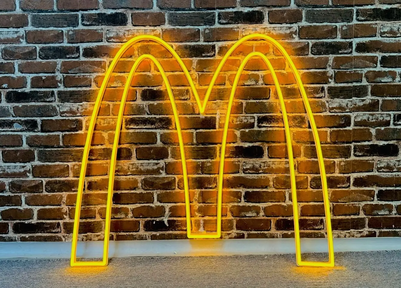 Neon-Logo McDonald’s – Projekt von Neonworld