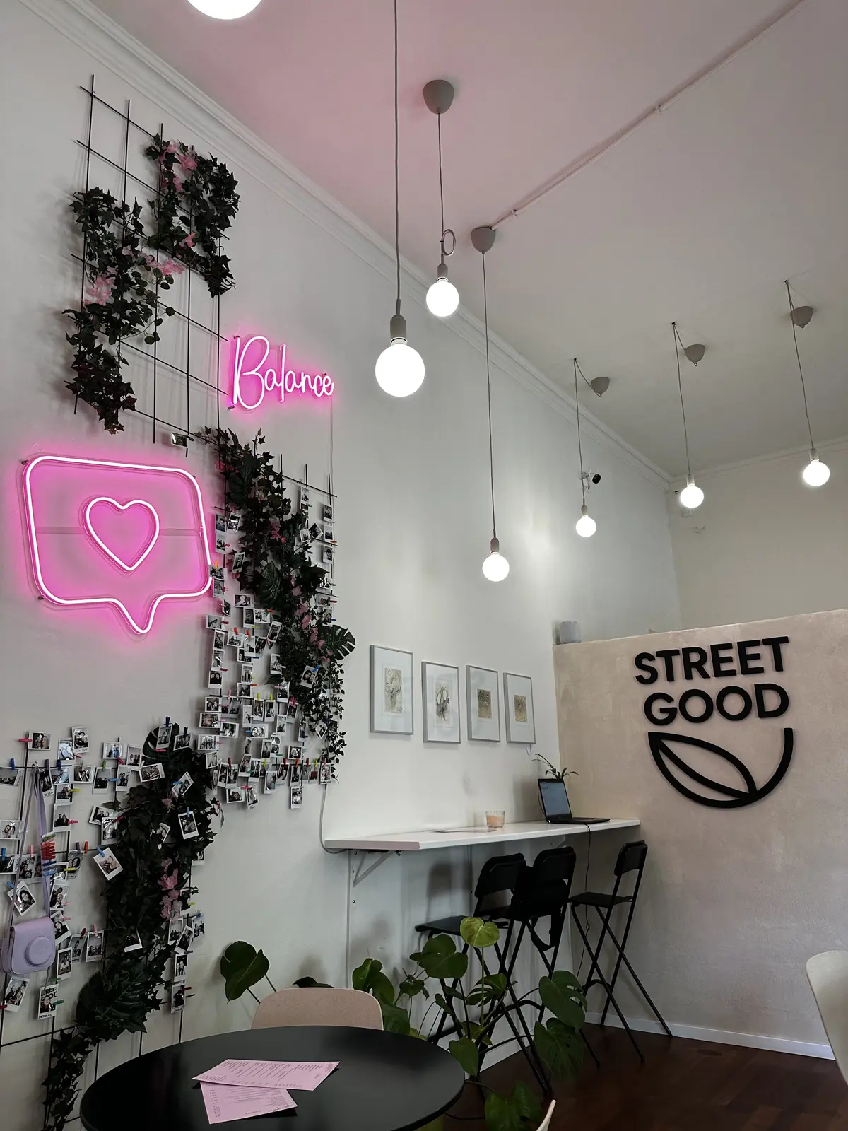 Neon-Herz Street Good – Projekt von Neonworld
